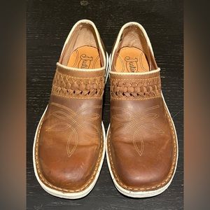 Justin Boots Poly Slip-On JL240 - Size 10